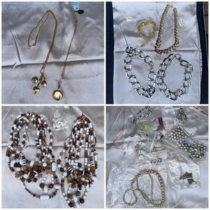 Vintage Costume Jewelry - 4 lb 14 oz box of mixed jewelry